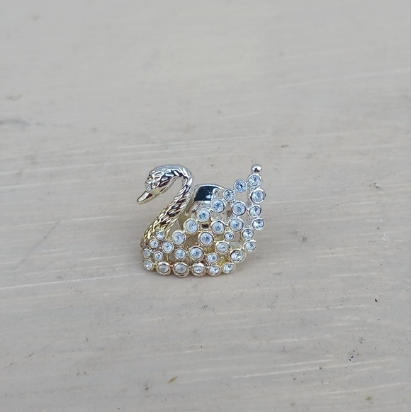 Swarovski Jewelry - SWAROVSKI Vintage Lapel Tack Pin  Silver Tone Swan Crytals Tiny